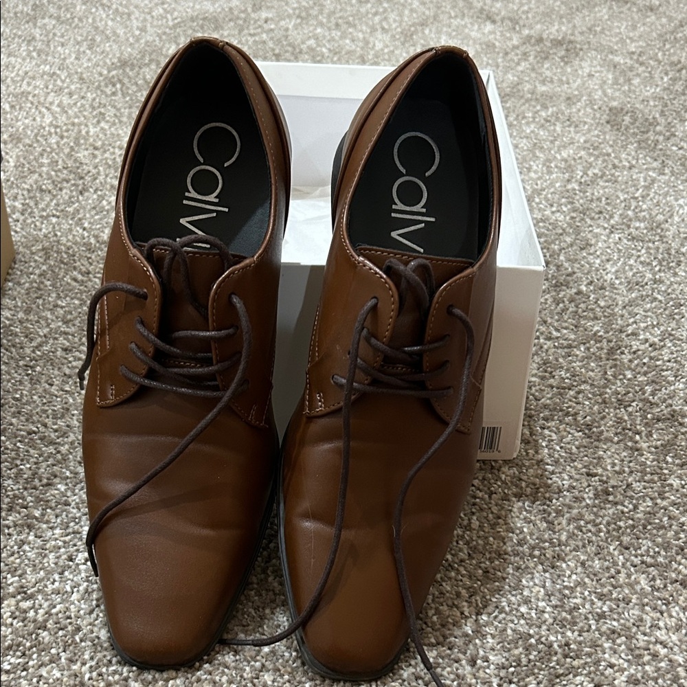 Calvin Klein Men's Tan Oxfords